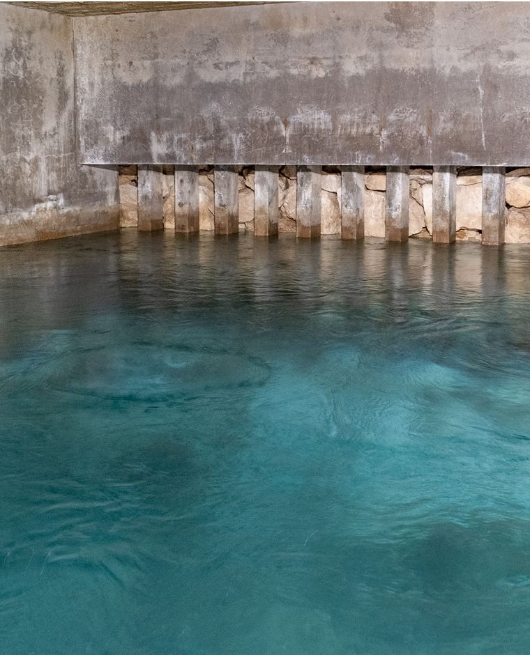 vasca di raccolta dell'acqua nell'infrastruttura dell'acquedotto del peschiera